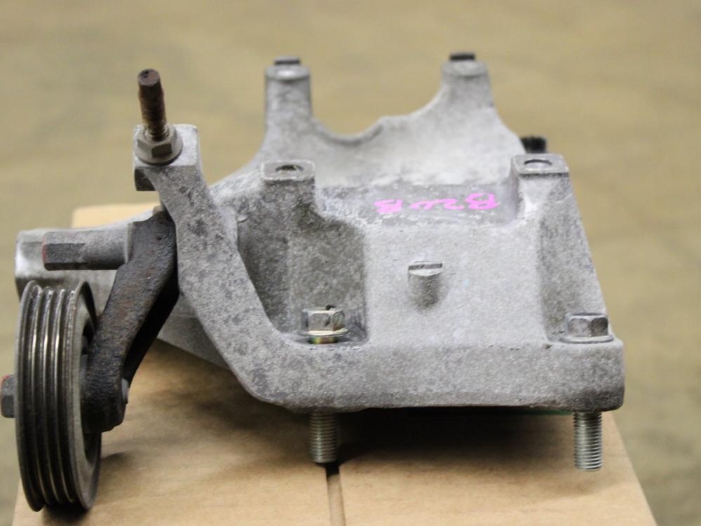 JDM 1997-2001 HONDA CR-V B20B B20Z 2.0L DOHC 4 CYLINDER AC BRACKET: Image 4