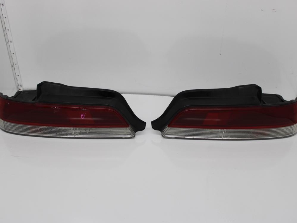 JDM 2004-2008 ACURA TSX JDM OEM TAIL LIGHTS BULBS INCLUDED : Image 1