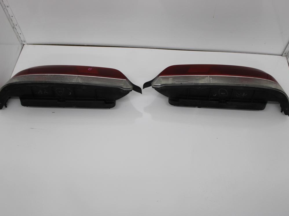 JDM 2004-2008 ACURA TSX JDM OEM TAIL LIGHTS BULBS INCLUDED : Image 2