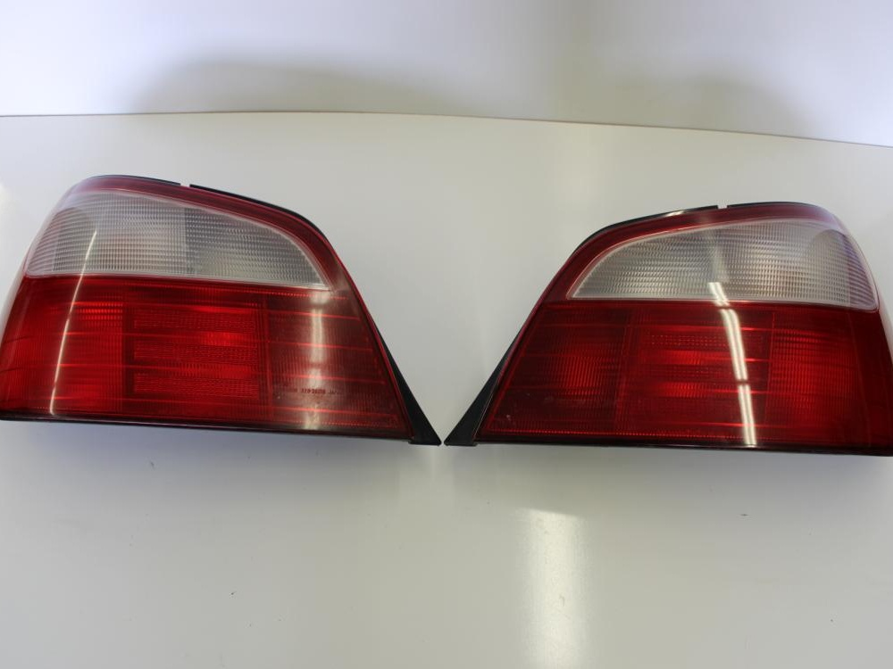 JDM 02-03 SUBARU IMPREZA WRX STI V7 LEFT+RIGHT TAIL LIGHTS LAMP SEDAN: Image 1