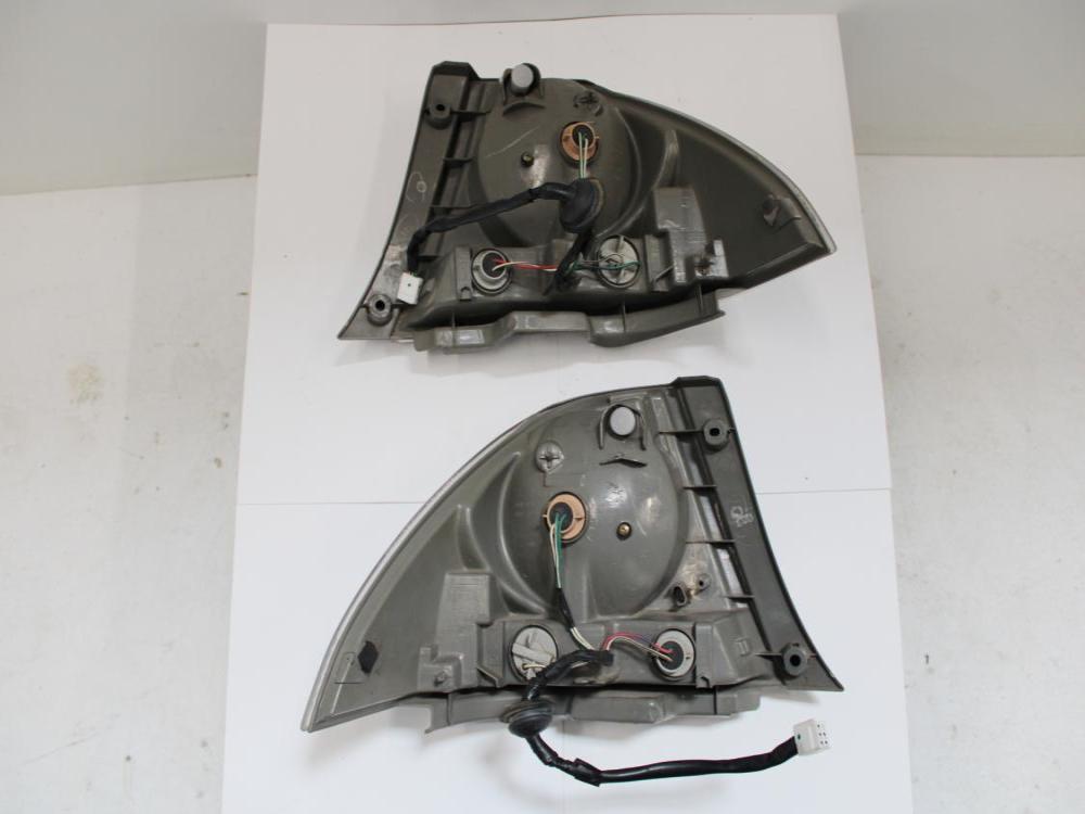 JDM Lexus Is300 LEFT/Right Tail Lights 2001-2003 Toyota Altezza both sides.: Image 2