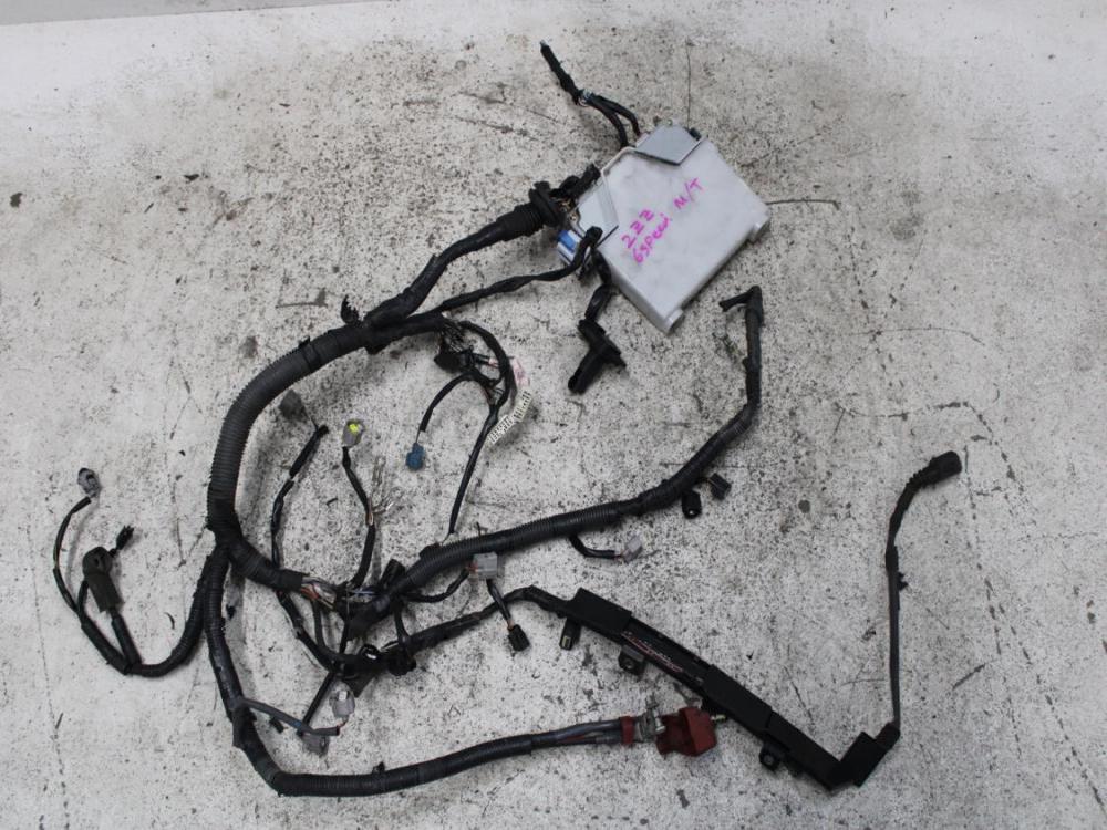 JDM 00-05 TOYOTA 2ZZ-GE WIRE HARNESS WITH ECU: Image 1