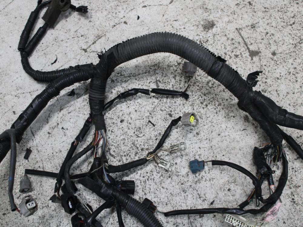 JDM 00-05 TOYOTA 2ZZ-GE WIRE HARNESS WITH ECU: Image 4