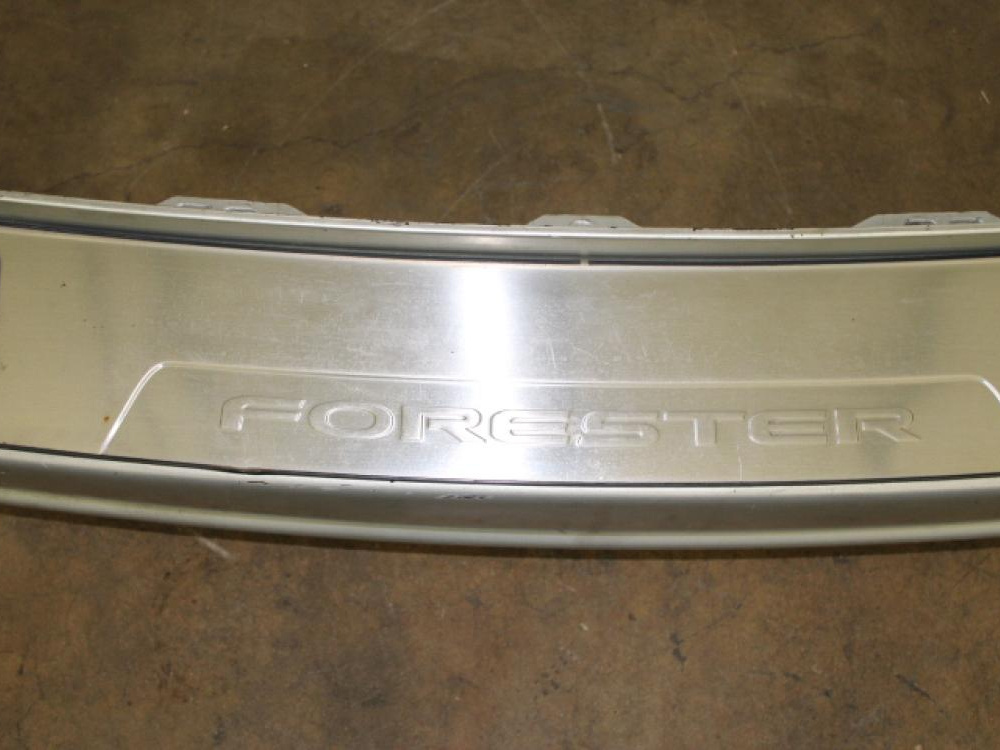 JDM 03-08 Subaru Forester REAR BUMPER: Image 3