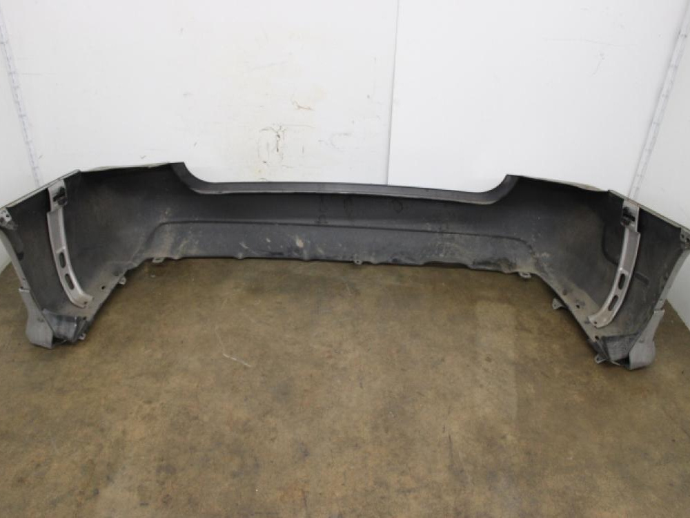 JDM 03-08 Subaru Forester REAR BUMPER: Image 5