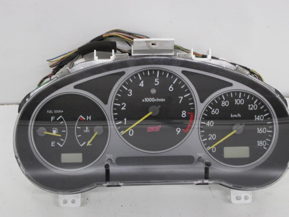 JDM 01-02 SUBARU IMPREZA WRX STI V7 CLUSTER W/CLUSTER HOOD: Image 5