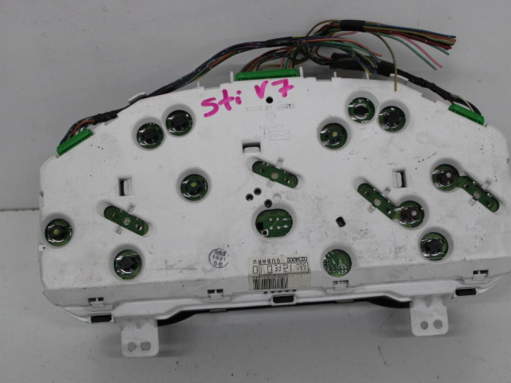 JDM 01-02 SUBARU IMPREZA WRX STI V7 CLUSTER W/CLUSTER HOOD: Image 3