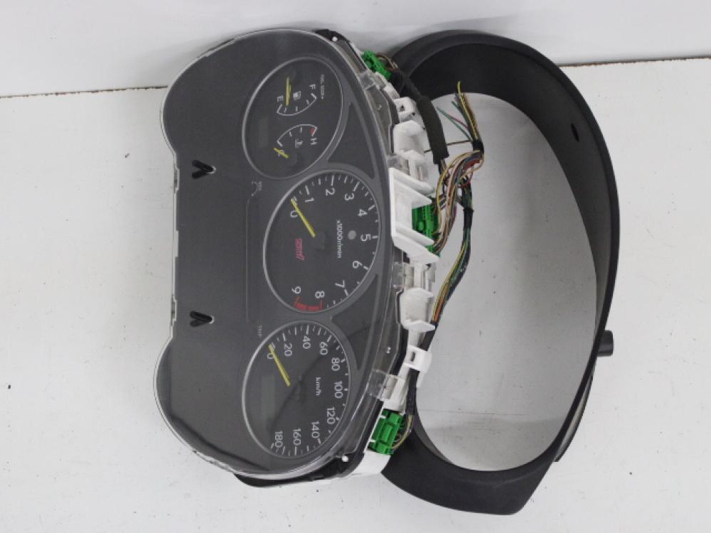JDM 01-02 SUBARU IMPREZA WRX STI V7 CLUSTER W/CLUSTER HOOD: Image 4