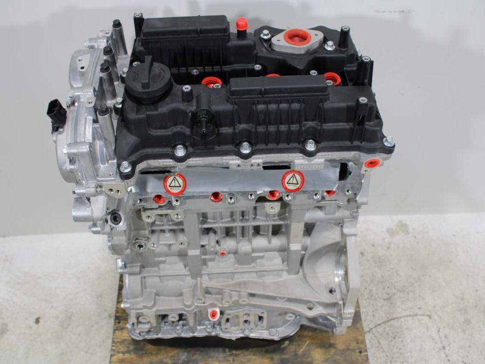 Hyundai Santa-Fe 2016-2020 G4KJ 2.4L Inline 4 G4KJ GDI Brand New Engine: Image 9