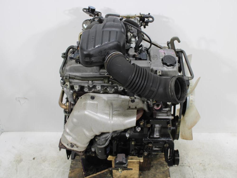 JDM 1995-2004 TOYOTA 4RUNNER, TACOMA, T100 3RZ-FE 2.7L DOHC 4 CYL COIL TYPE 4 PORT ENGINE: Image 8