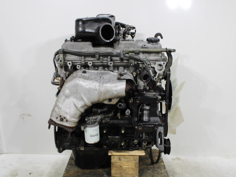 JDM 1995-2004 TOYOTA 4RUNNER, TACOMA, T100 3RZ-FE 2.7L DOHC 4 CYL COIL TYPE 4 PORT ENGINE: Image 9