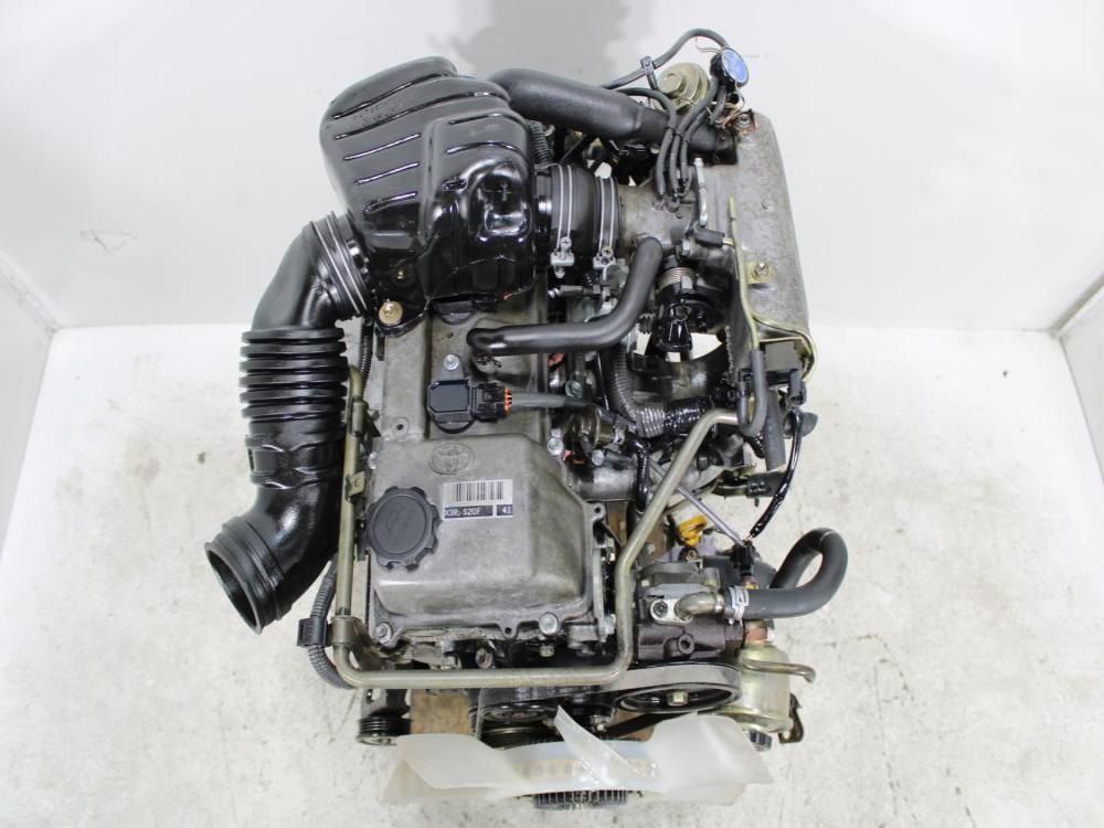 JDM 1995-2004 TOYOTA 4RUNNER, TACOMA, T100 3RZ-FE 2.7L DOHC 4 CYL COIL TYPE 4 PORT ENGINE: Image 1
