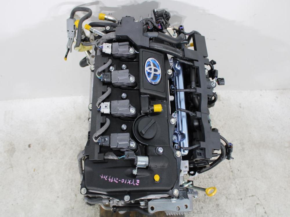 JDM 2016-2021 TOYOTA PRIUS 2ZR-FXE 4TH GEN 1.8L DOHC 4CYL HYBRID ENGINE : Image 1