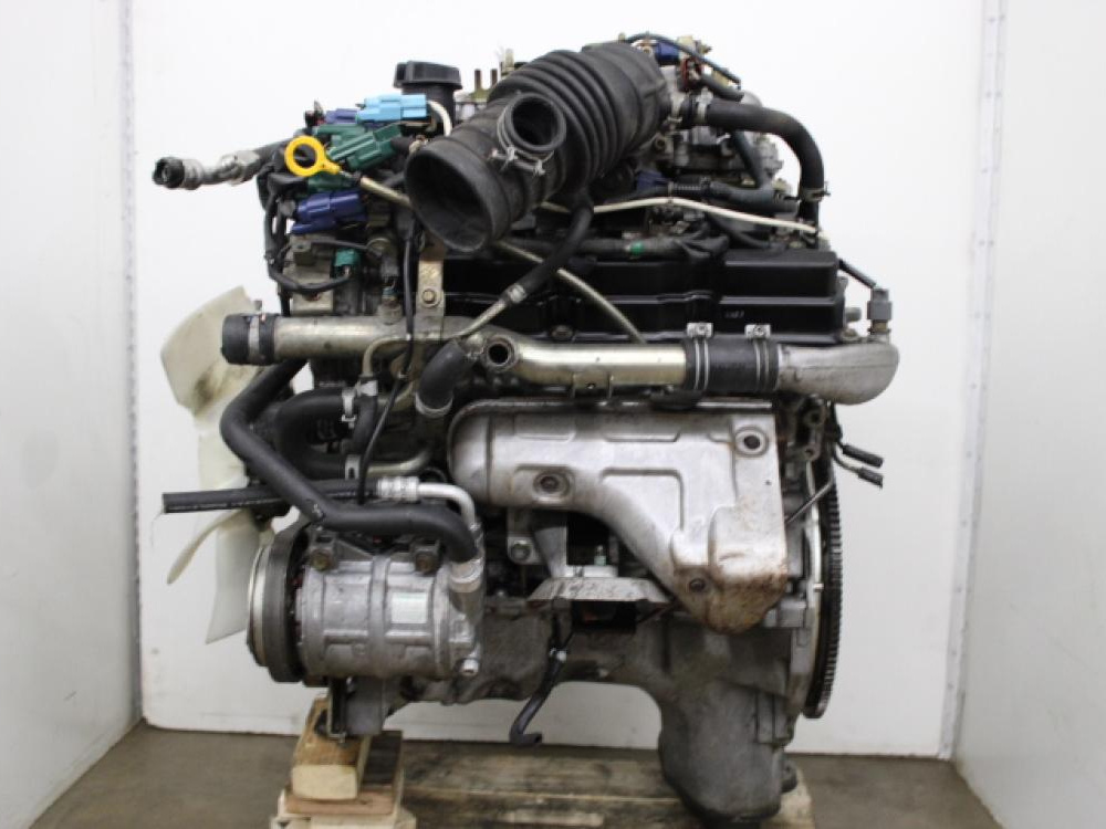 JDM 01-04 NISSAN PATHFINDER QX4 VQ35DE 3.5L V6 ENGINE: Image 9