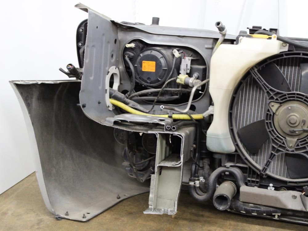 JDM 2003-2008 SG5, SG9 SUBARU FORESTER FRONT END NOSE CUT: Image 15
