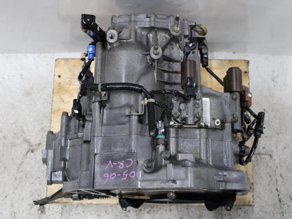 JDM 2005-2006 HONDA CR-V K24A FWD 5 SPEED AUTOMATIC TRANSMISSION: Image 1