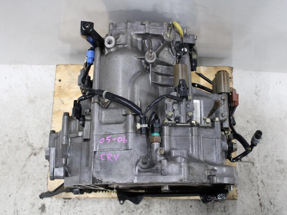 JDM 2005-2006 HONDA CR-V K24A FWD 5 SPEED AUTOMATIC TRANSMISSION: Image 1