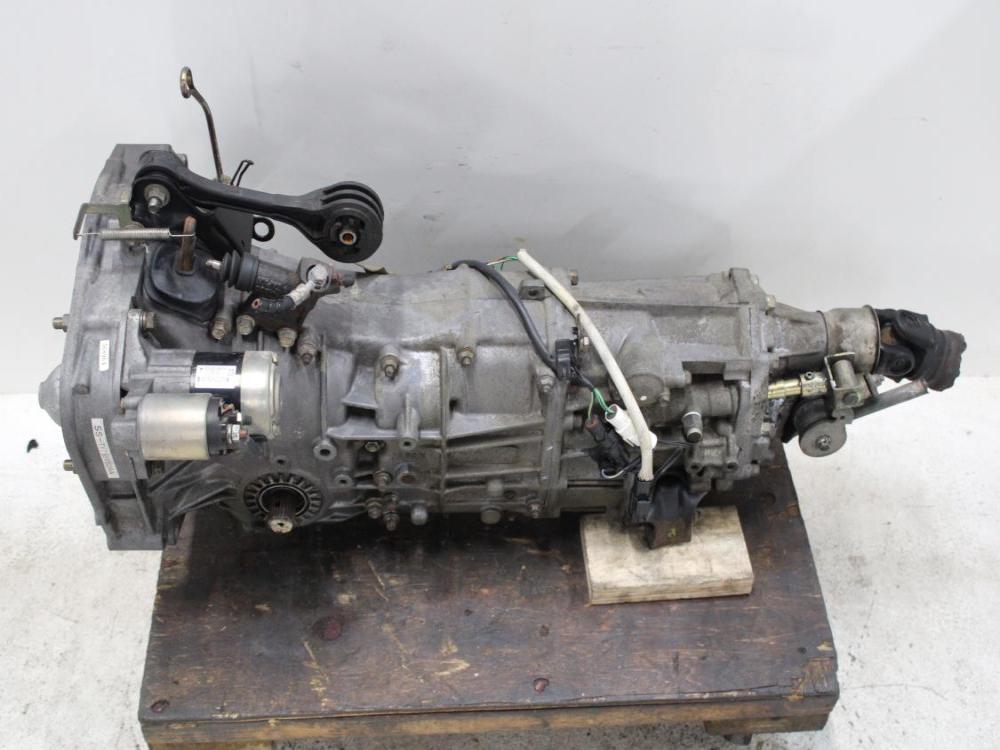 JDM 2002-2005 SUBARU IMPREZA WRX 5SPEED MANUAL TRANSMISSION AXLE MALE: Image 2