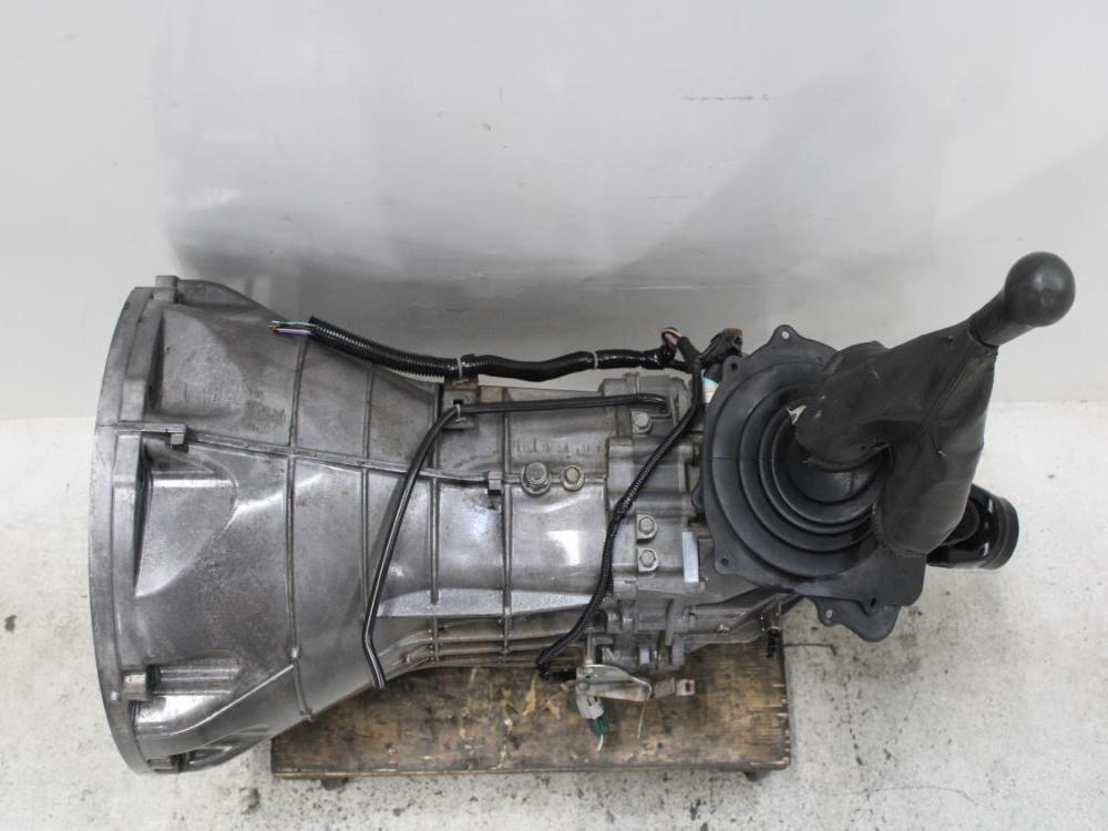 JDM 2005-2008 NISSAN PATHFINDER, XTERRA VQ40DE 4.0L V6 2WD 6SPEED MANUAL TRANSMISSION: Image 2